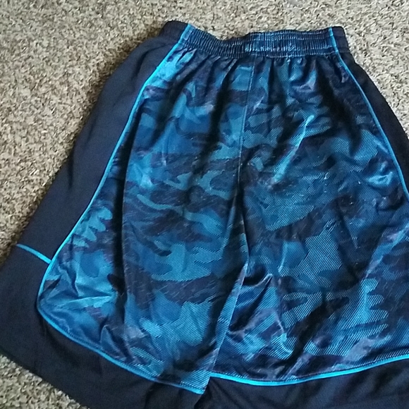 Mens and 1 small basketball athletic shorts blue - Picture 4 of 4